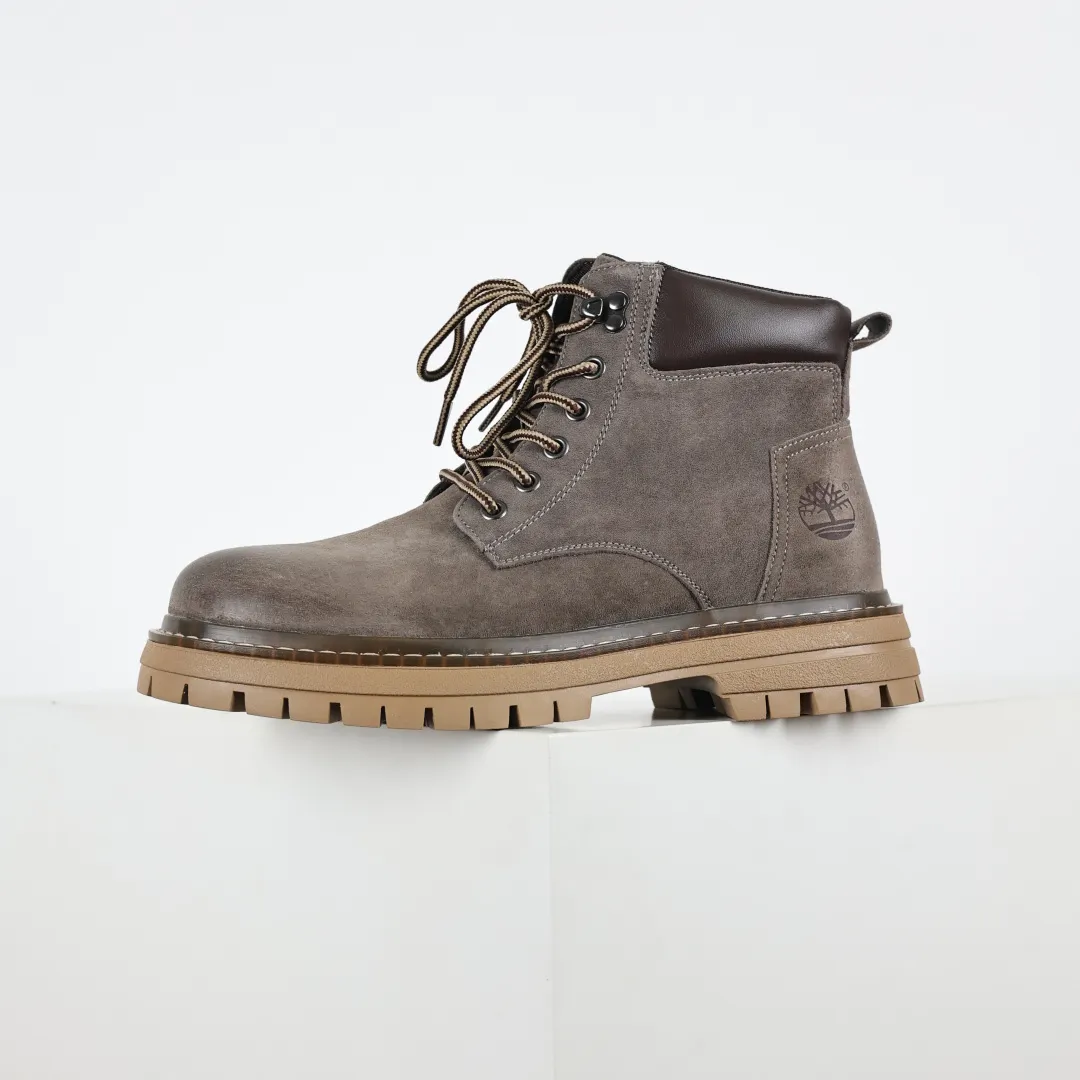 Text price 💰620 Core recommendation Good price Timberland Timberland/Timberland Customized low-top work shoes TB10088 The fabric is made of frosted cowhide to give you a perfect wearing experience. The quality is exquisite and durable. A must-have for sportsmen. Specializes in not being handsome. High-quality and first-class foot feel. Size: 38 39 40 41 42 43 44 One size larger